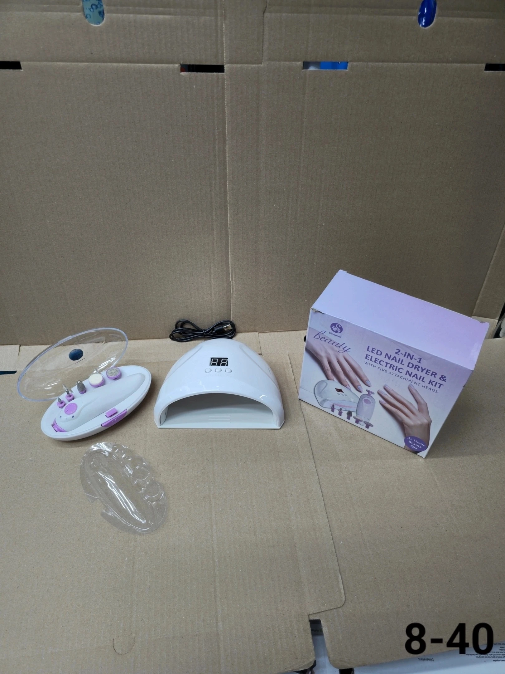 Набор ультрафиолетовой лампы и аппарата для маникюра с насадками