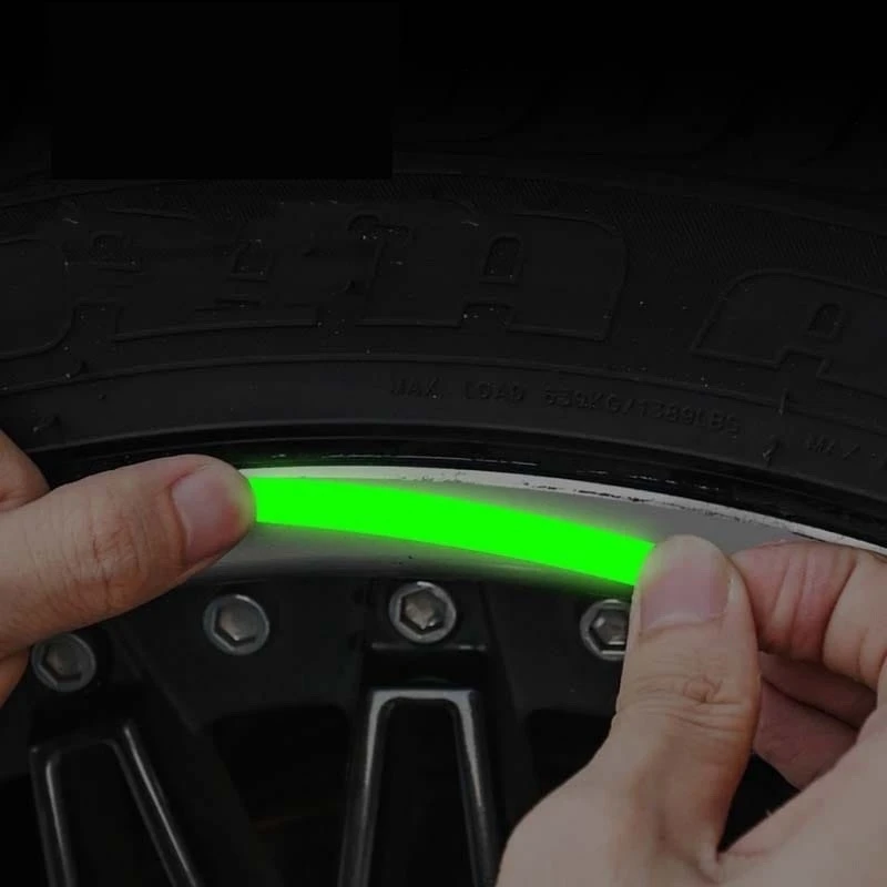 Светоотражающие наклейки для колес авто