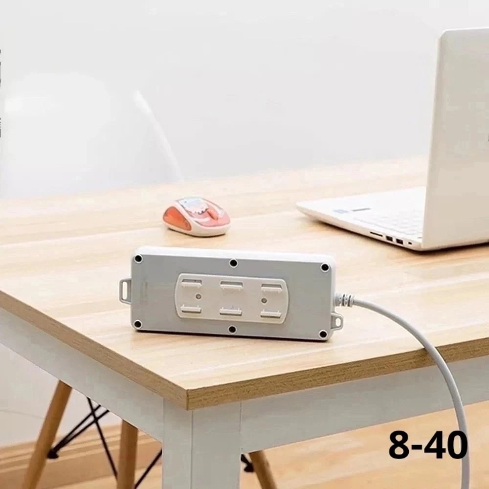 Держатель для различных домашних аксессуаров