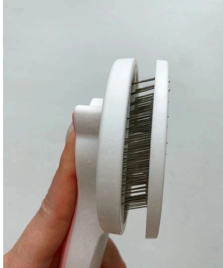 Пуходерка расческа для кошек с кнопкой